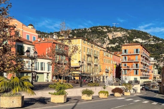Onde ficar em Villefranche-sur-Mer: melhor região e hotéis baratos!