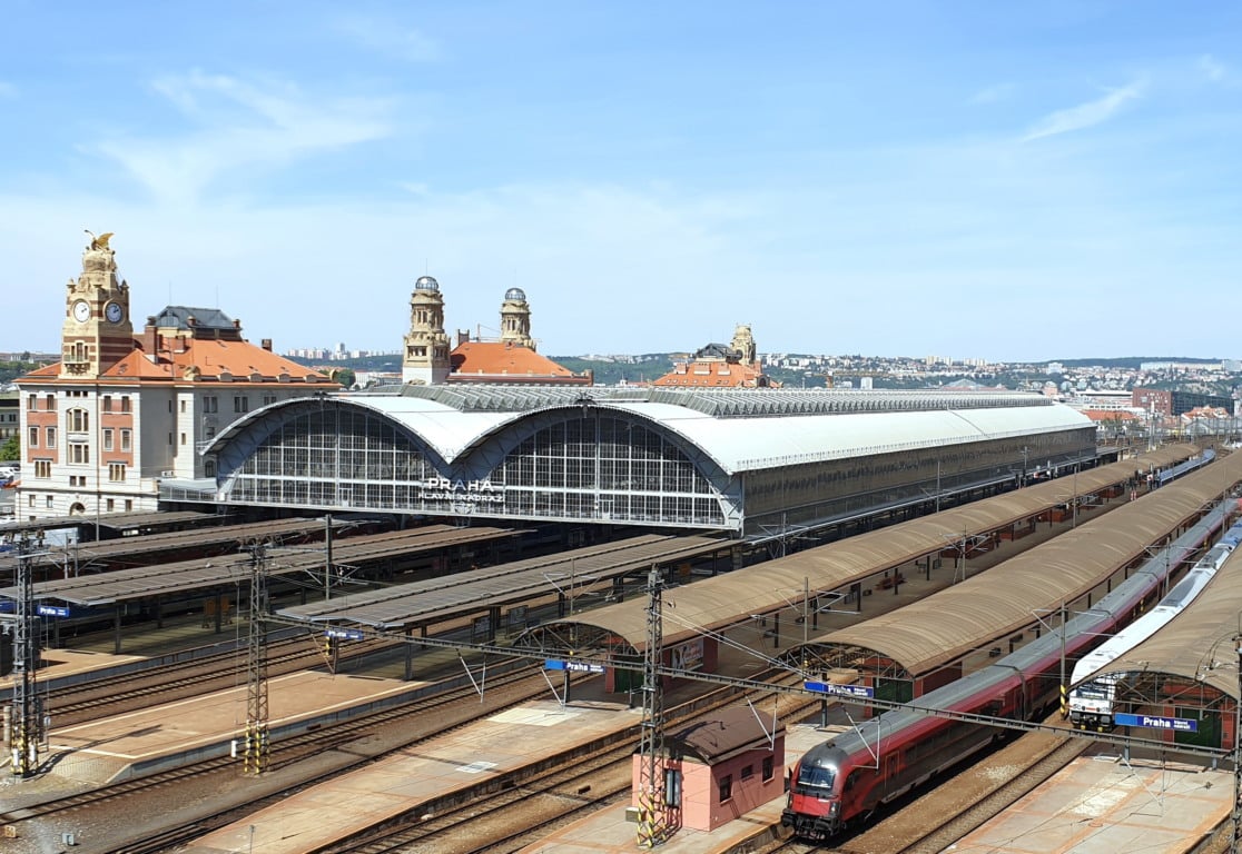 Estação de trem em Praga Estação de trem em Praga