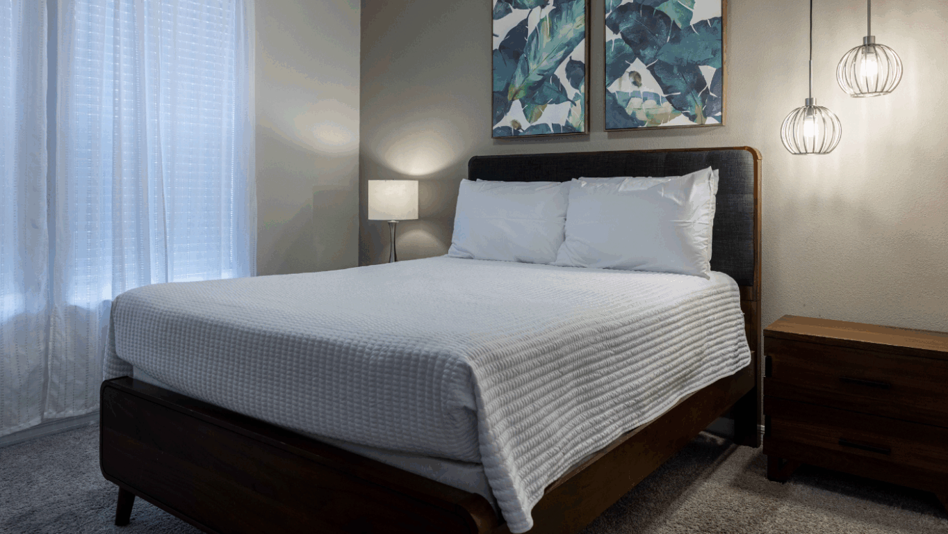 Quarto de casa de 5 quartos condomínio Solara