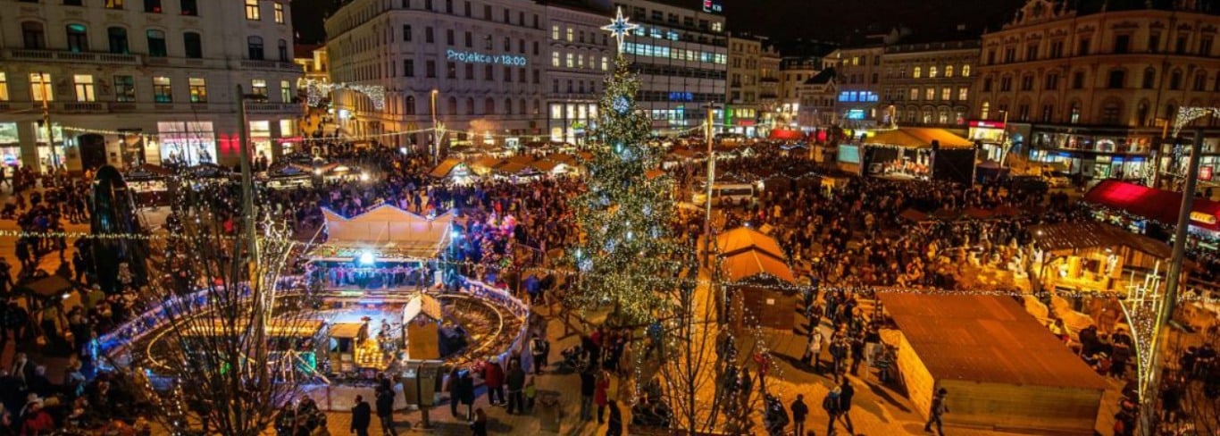 Mercado de Natal de Brno na República Checa  Mercado de Natal de Brno