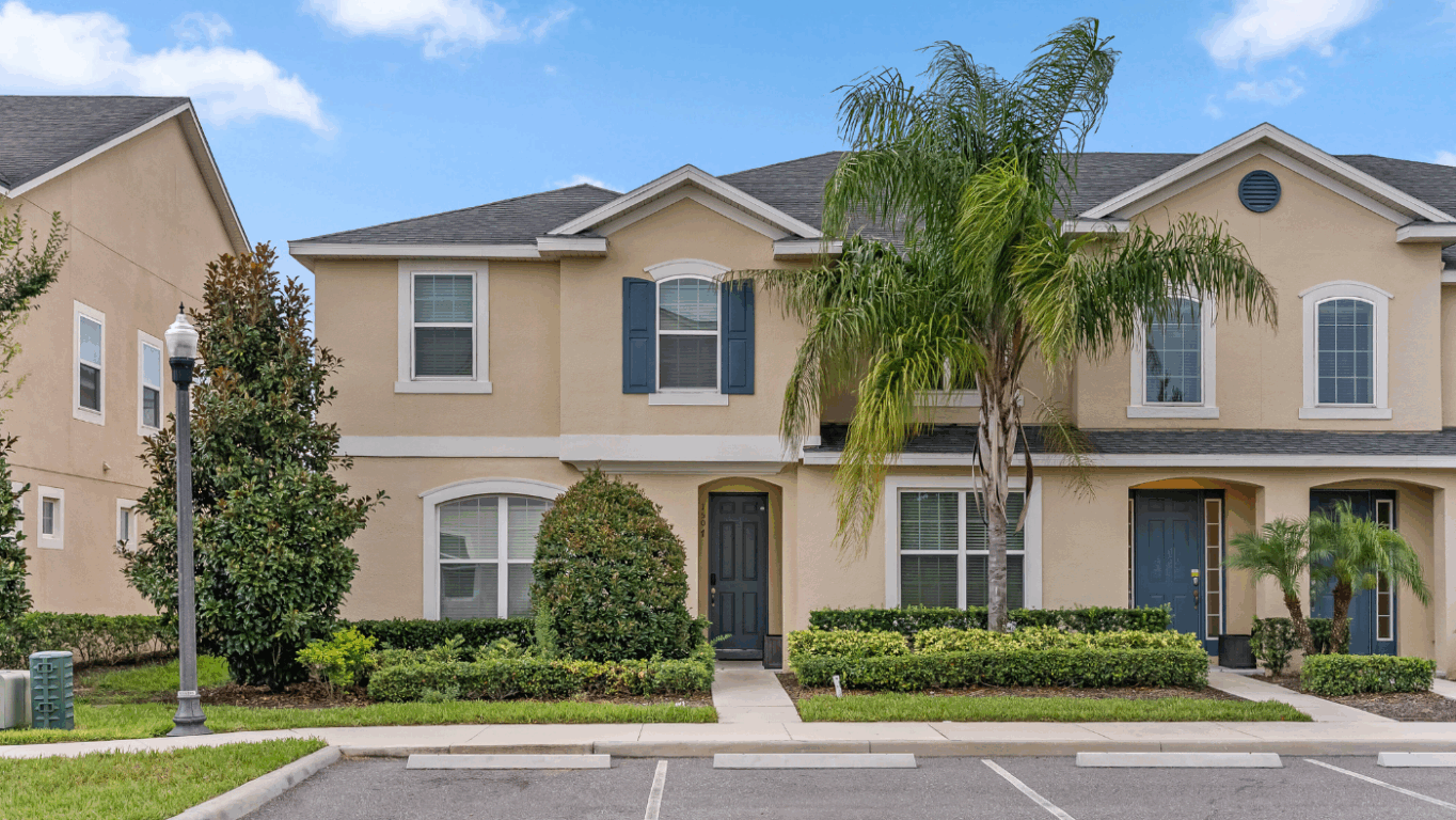 Fachada casa no condomínio Solara em Orlando