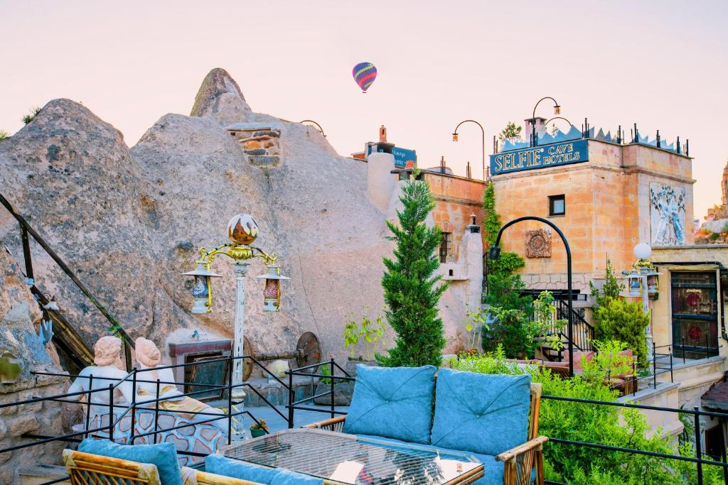 Fairy Chimney Inn Bar