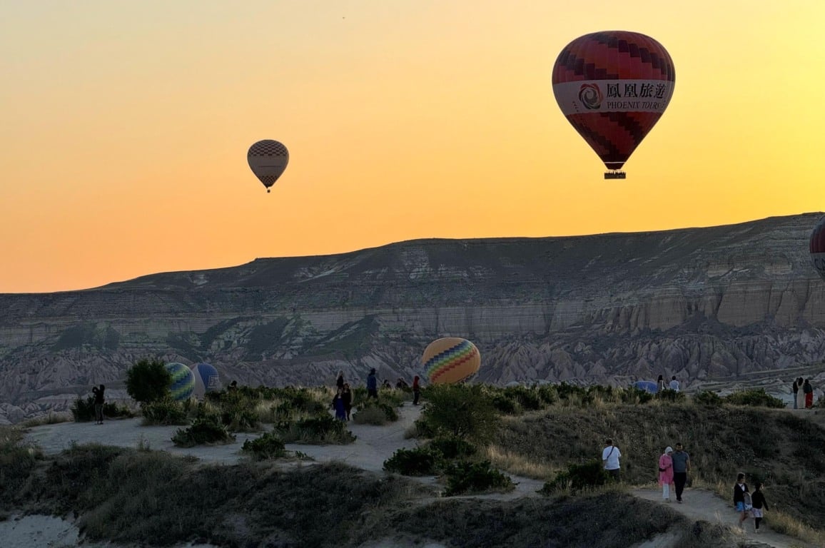 Pôr do sol no mirante de Göreme