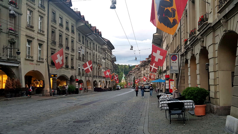 Dia de domingo na Suíça