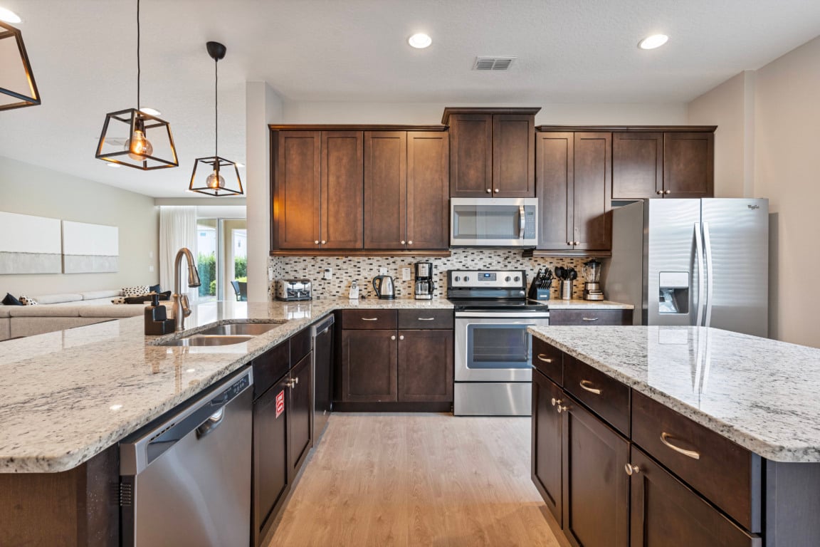 Cozinha de casa no condomínio Encore Resort