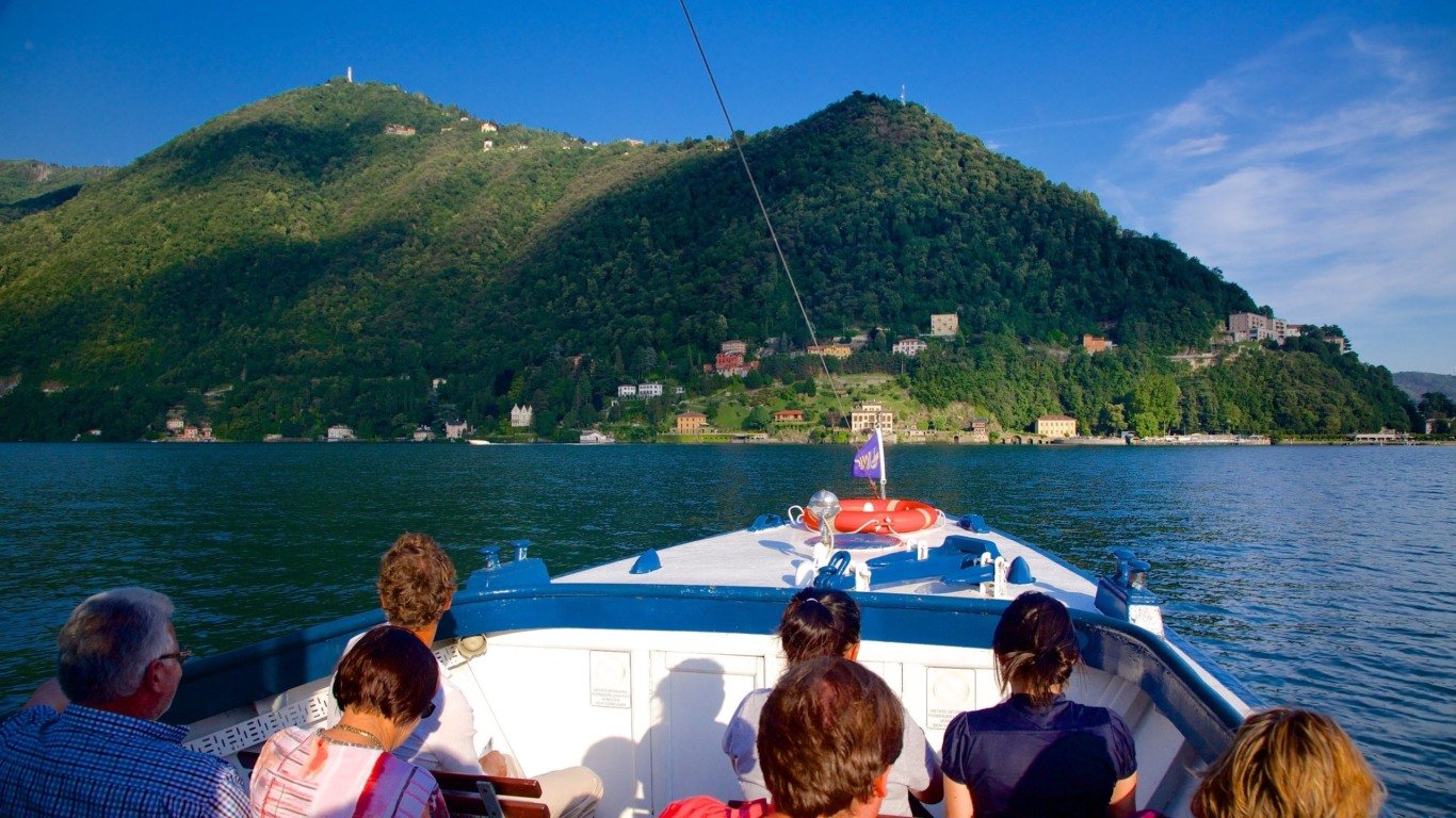 Passeio de barco pelo Lago de Como