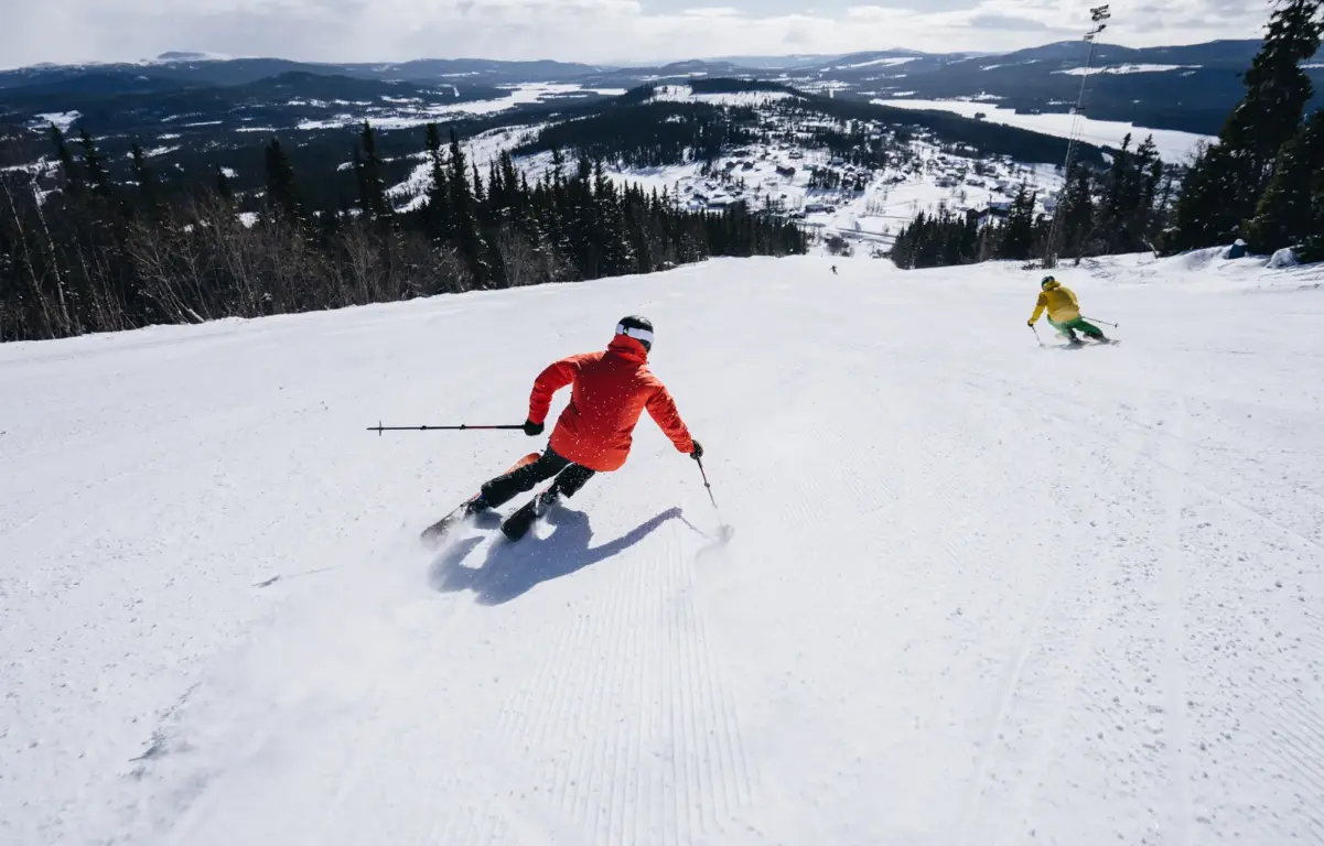 Prática de ski em Funäsdalen Prática de ski em Funäsdalen
