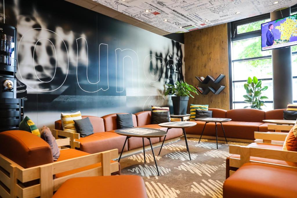 Ibis Paris Porte de Clichy Centre Ibis Paris Porte de Clichy Centre