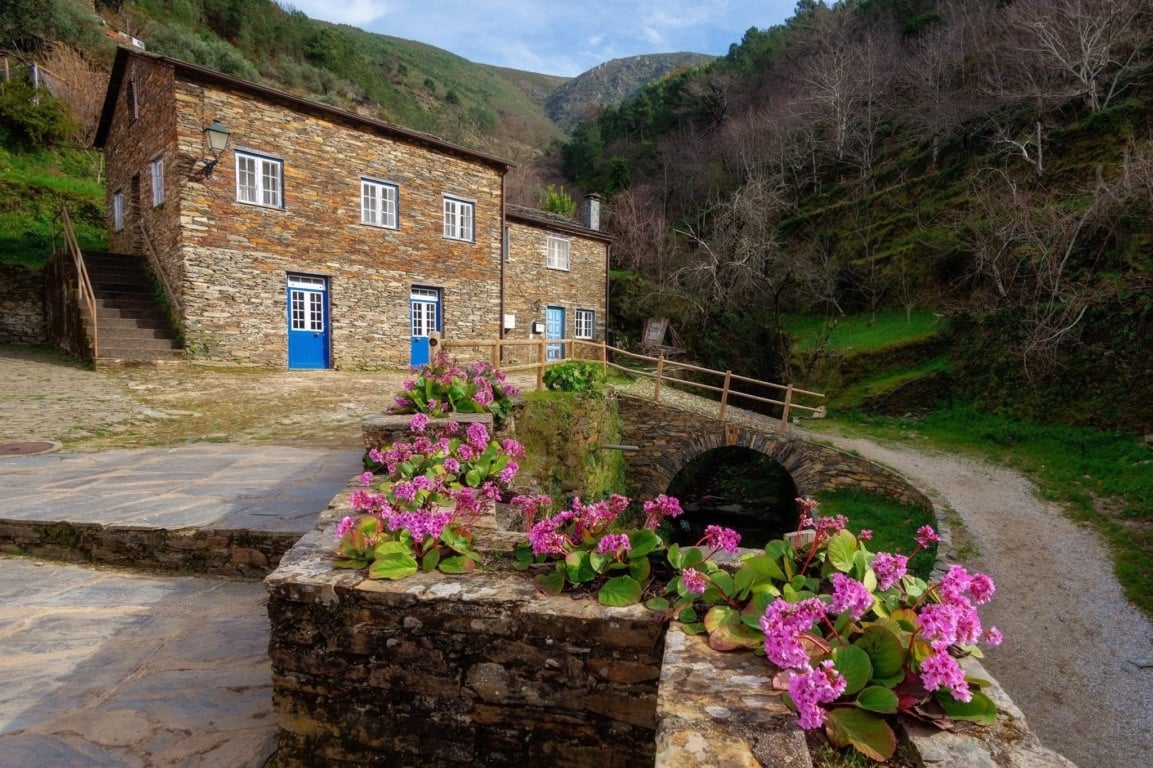 Caminhar por Piodão em Portugal