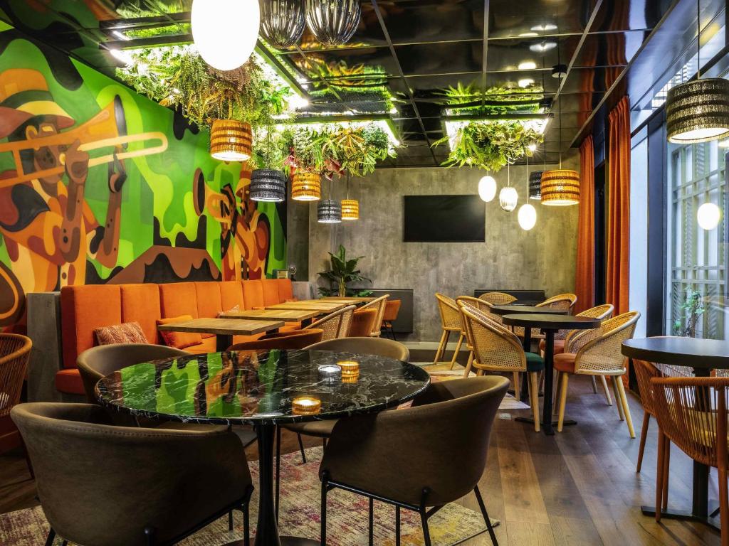 Ibis Paris Place d’Italie 13ème Ibis Paris Place d’Italie 13ème