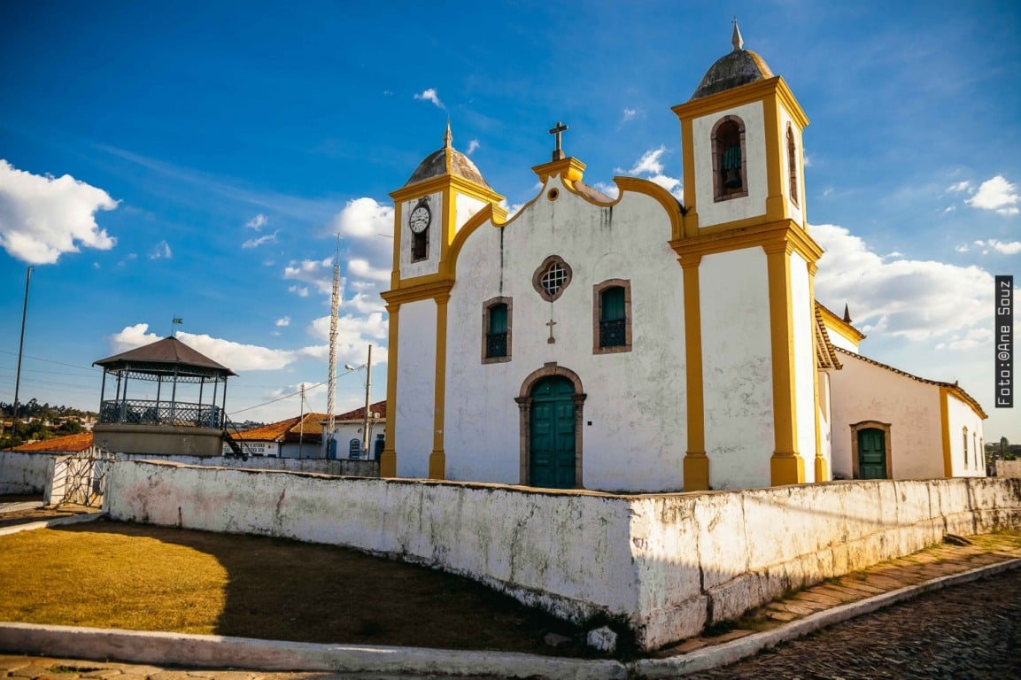 Igreja Matriz de Nossa Senhora de Nazaré em Ouro Preto Igreja Matriz de Nossa Senhora de Nazaré em Ouro Preto
