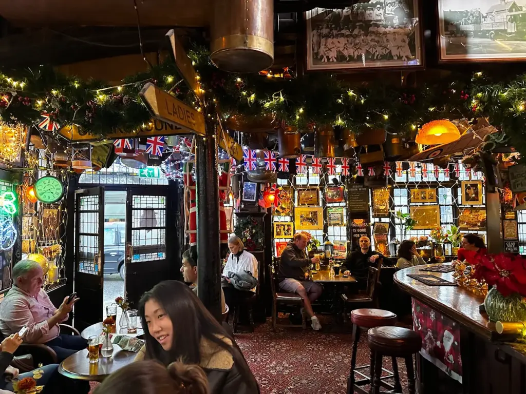 The Churchill Arms em Londres The Churchill Arms em Londres