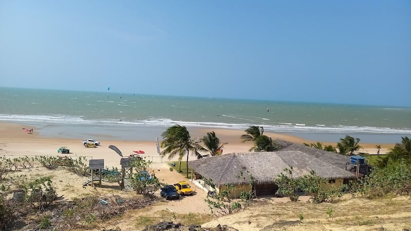 Lençóis Cearenses - praia do Jiqui