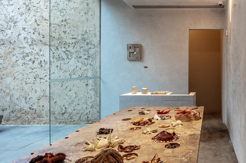 Mesa com alguns dos ingredientes ndo Restaurante Central