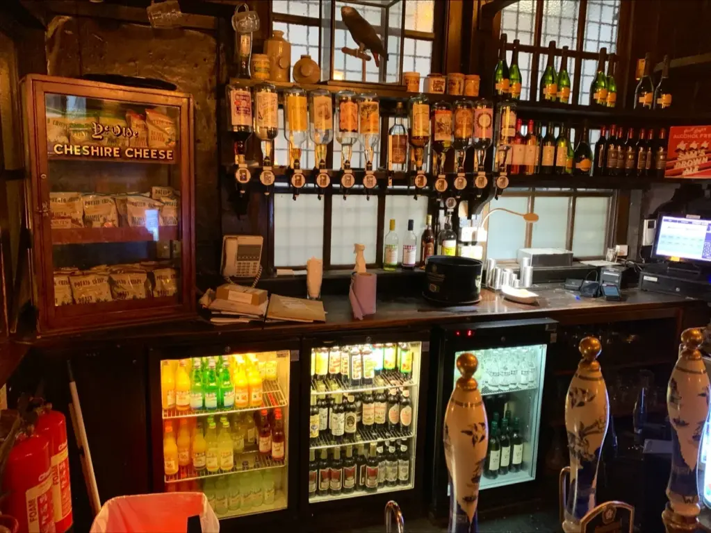 Ye Olde Cheshire Cheese Ye Olde Cheshire Cheese