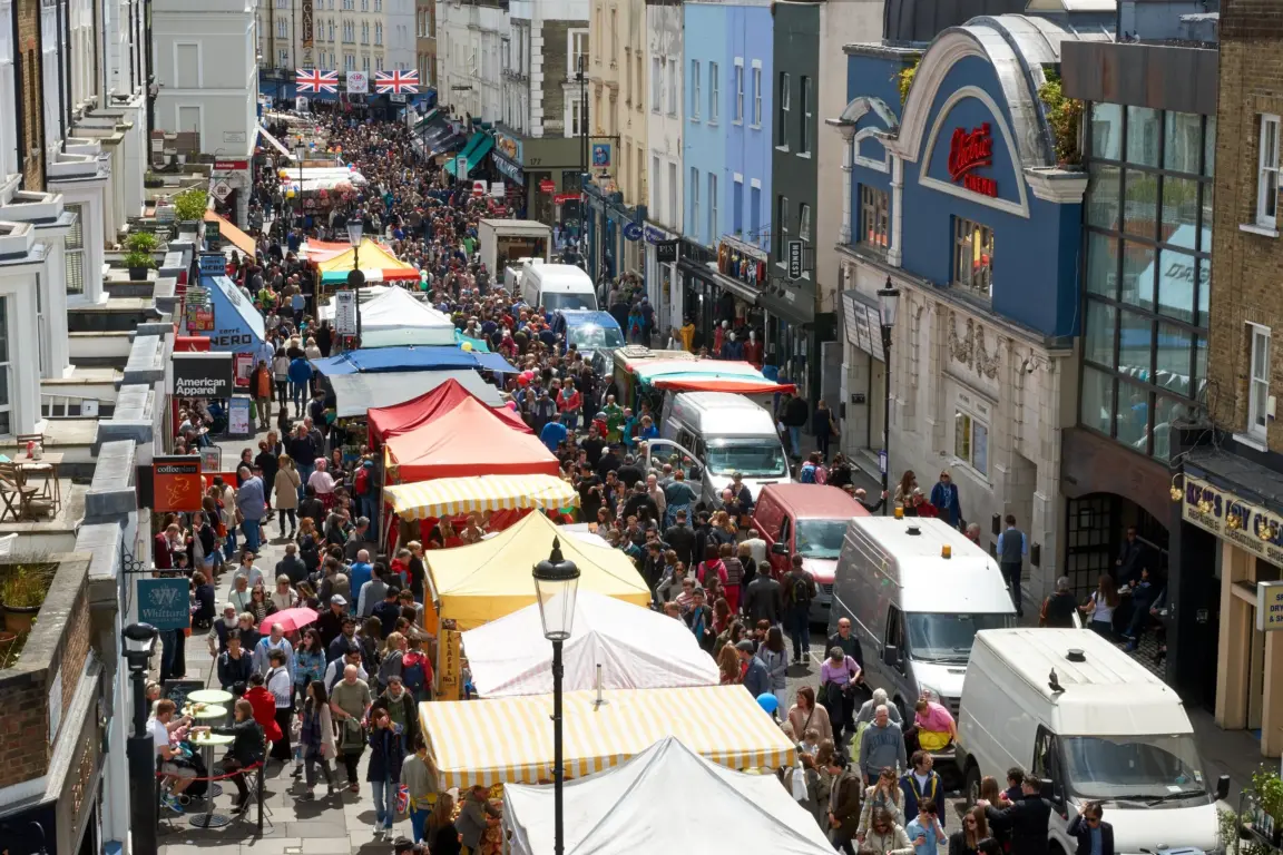 Portobello Road Market em Londres Portobello Road Market em Londres