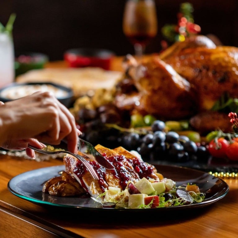 Hunters Room & Grill Hunters Room & Grill