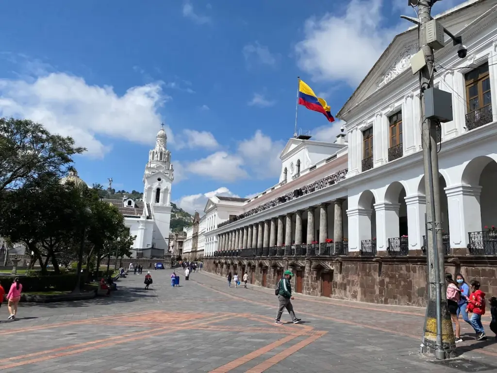 Plaza da Independência Plaza da Independência