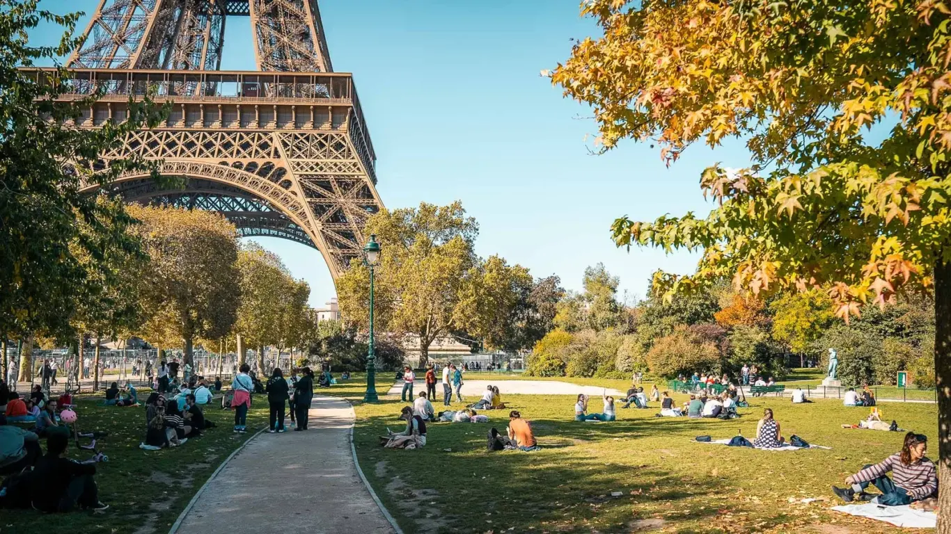 Champ de Mars em Paris Champ de Mars em Paris