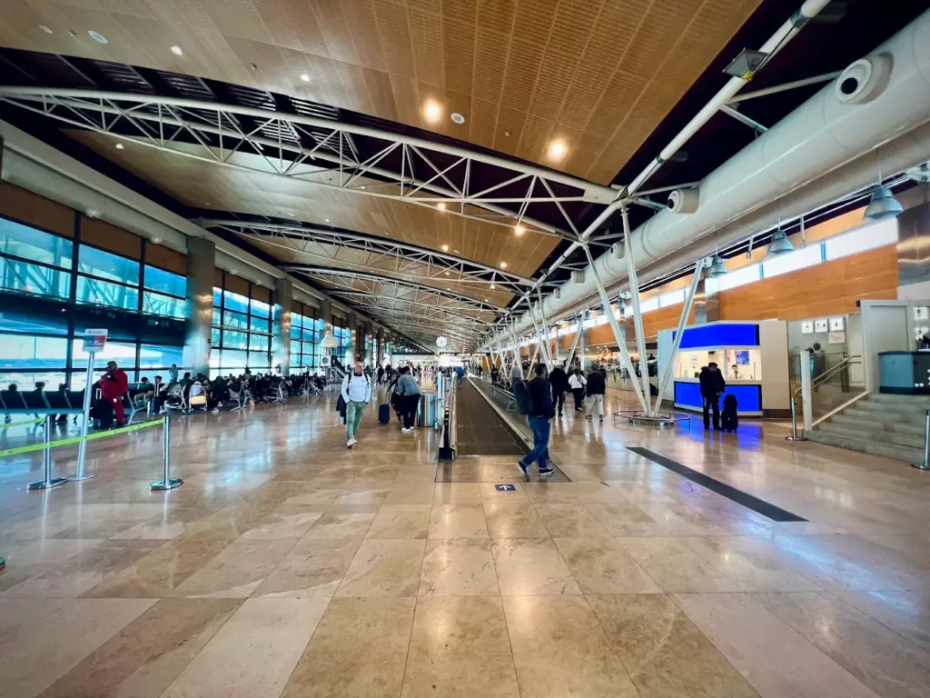 Madrid Barajas (MAD) Madrid Barajas (MAD)