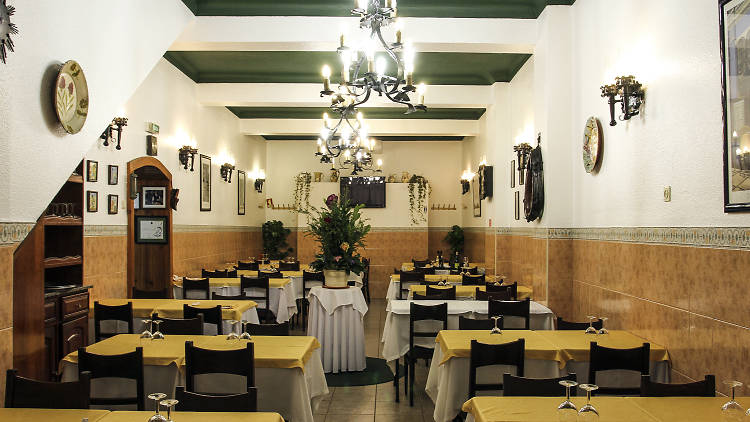 Antunes &ndash; Porto