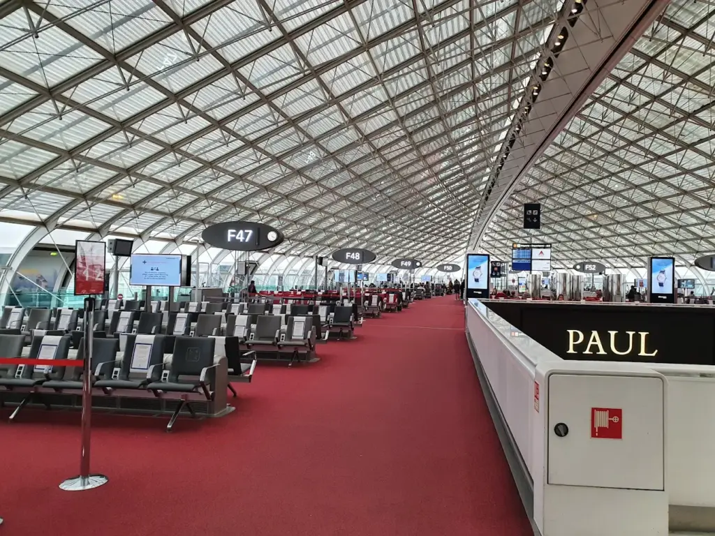 Paris Charles de Gaulle (CDG) Paris Charles de Gaulle (CDG)