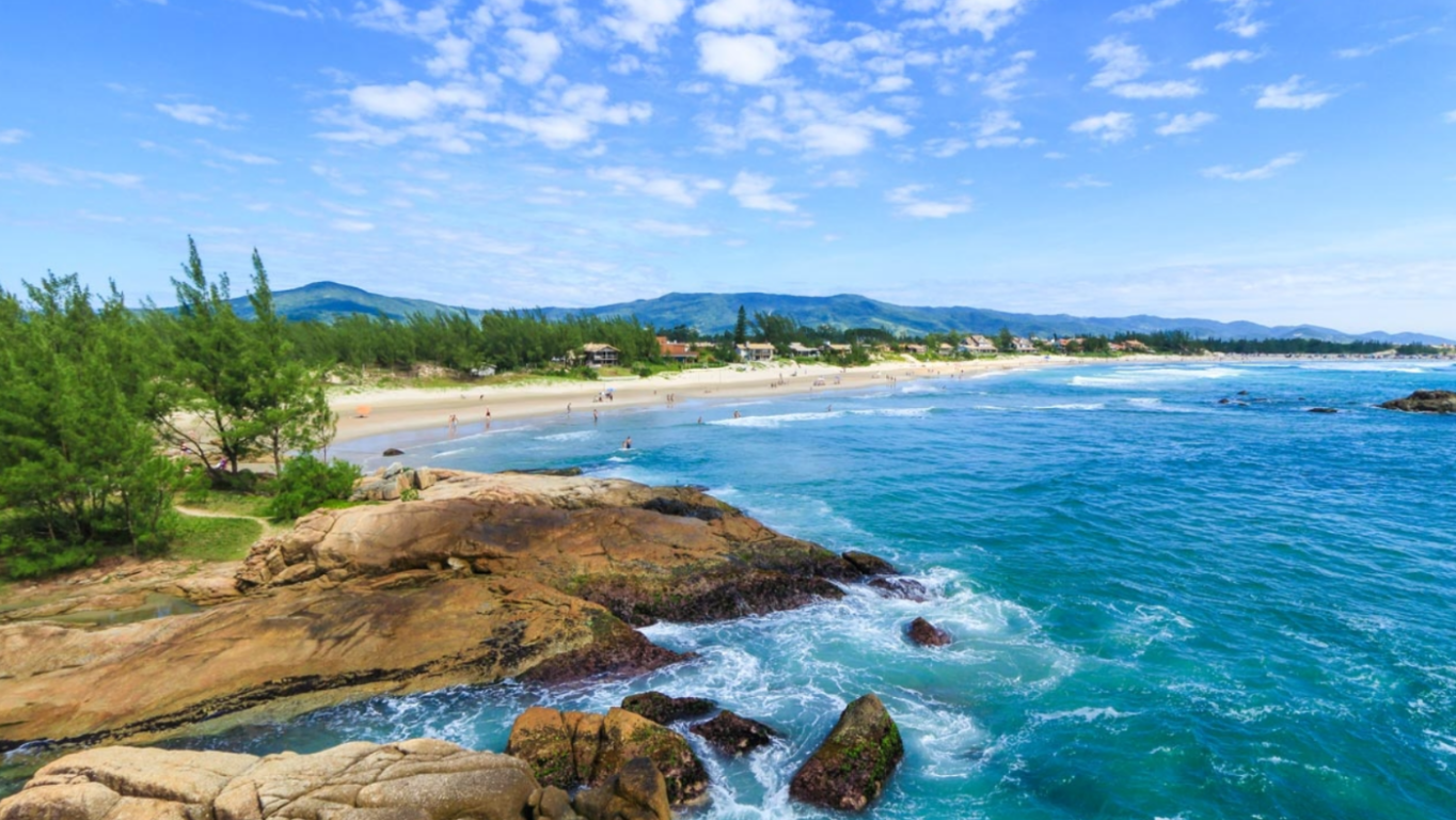 Praia da Ferrugem em Santa Catarina Praia da Ferrugem em Santa Catarina