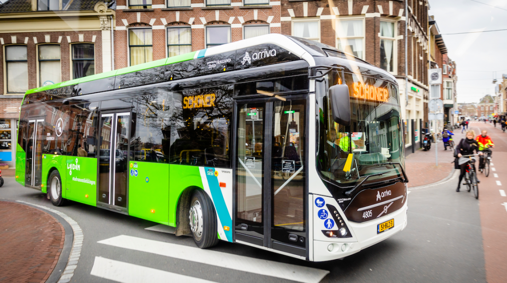 Ônibus na Holanda Ônibus na Holanda