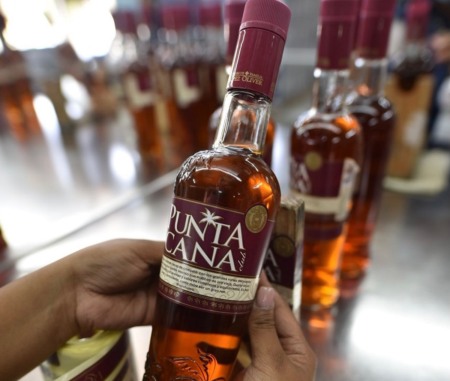 Ingresso para a degustação de runs dominicanos em Punta Cana Ingresso para a degustação de runs dominicanos em Punta Cana