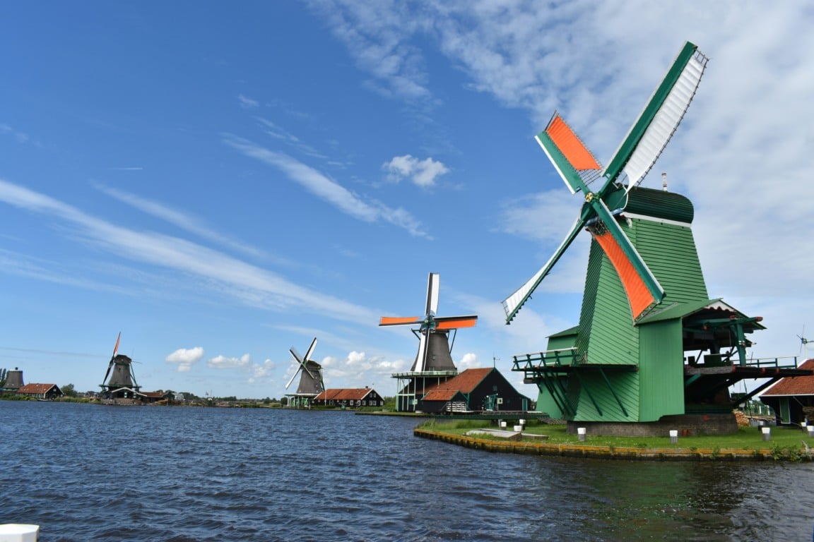 Moinhos em Zaanse Schans Moinhos em Zaanse Schans