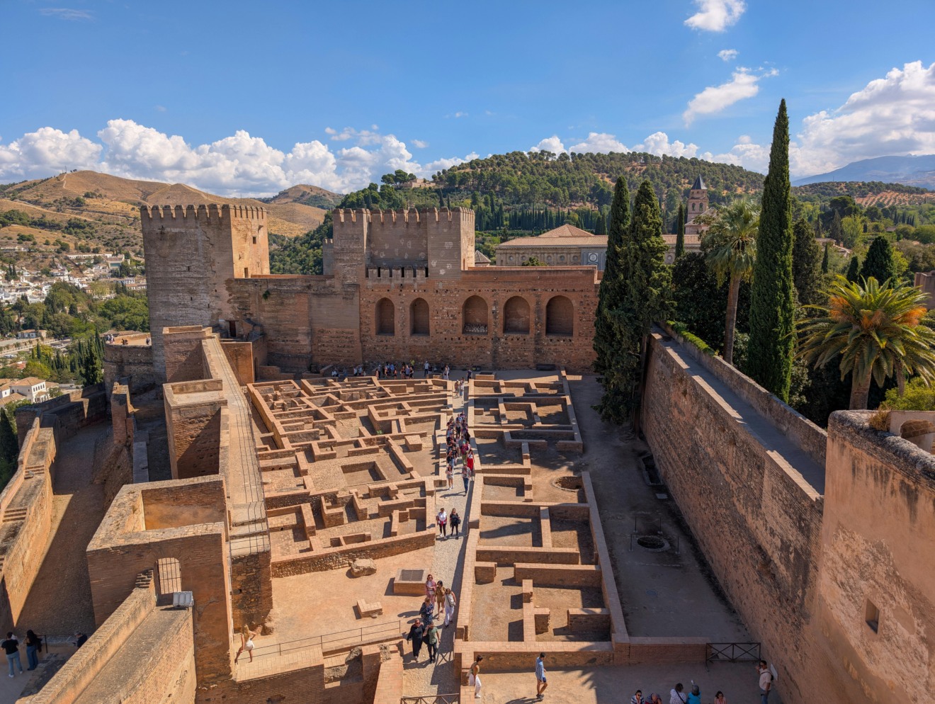 Visão geral de Alhambra Visão geral de Alhambra