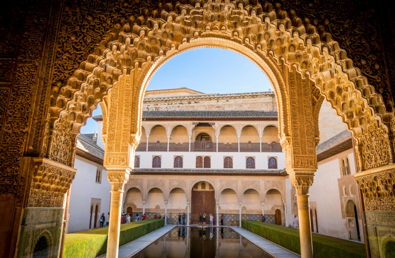 Estrutura em Alhambra Estrutura em Alhambra