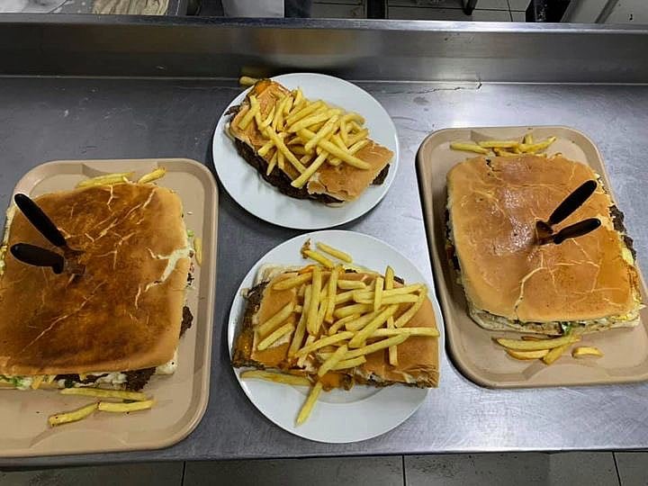 Xis Gaúcho Gelson Lanches em Porto Alegre Xis Gaúcho Gelson Lanches em Porto Alegre