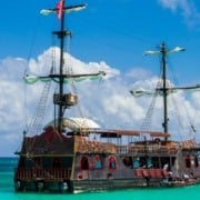 Ingresso para o passeio de barco pirata por Punta Cana