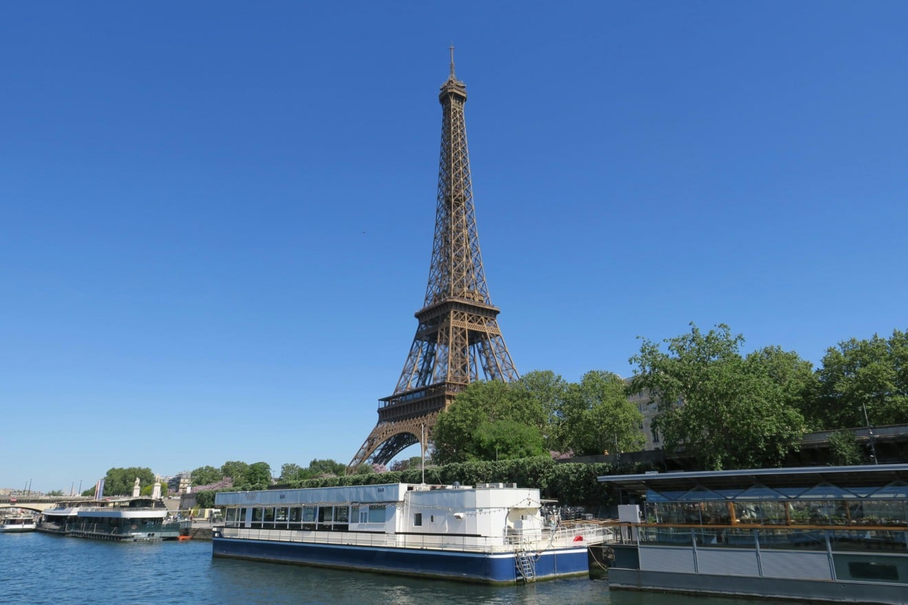 Passeio tur&iacute;stico em Paris