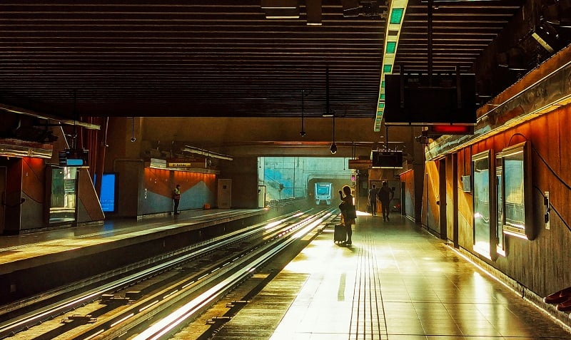 Metr&ocirc; de Santiago: Dicas de como usar esse transporte
