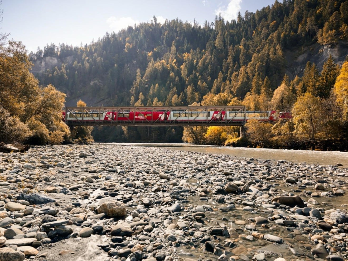 Ponte no trajeto do Glacier Express Ponte no trajeto do Glacier Express
