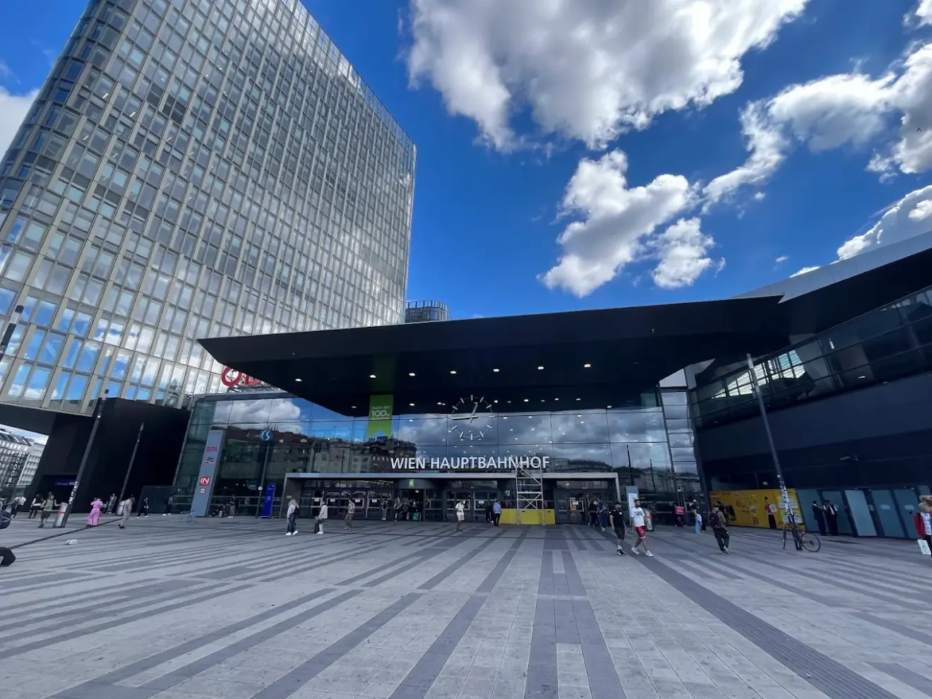 Hauptbahnhof em Vienna Hauptbahnhof