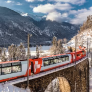 Glacier Express: como fazer o trem panorâmico mais famoso da Suíça Glacier Express: como fazer o trem panorâmico mais famoso da Suíça
