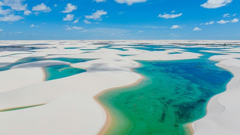 Len&ccedil;&oacute;is Maranhenses