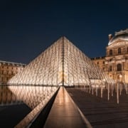 Veja o acervo de arte do Museu do Louvre de forma online