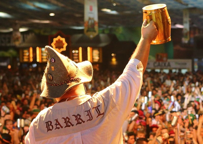 Festa Oktoberfest em Blumenau Festa Oktoberfest em Blumenau