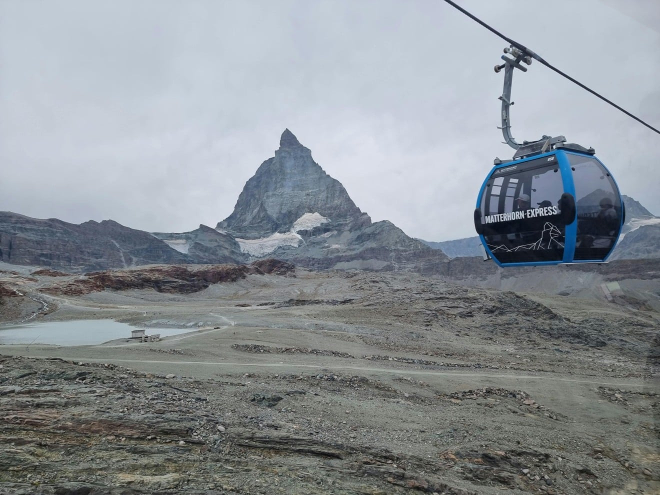Teleférico em Zermatt Teleférico em Zermatt
