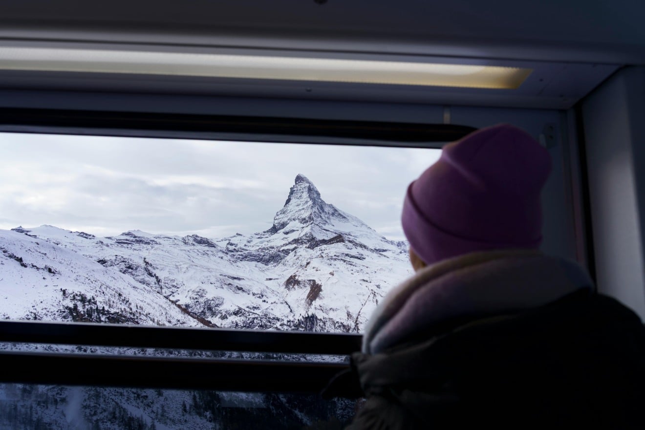 Visão do trem para Zermatt Zermatt