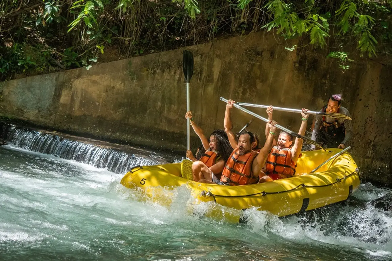Rafting no Hot Park Rio Quente Rafting no Hot Park Rio Quente