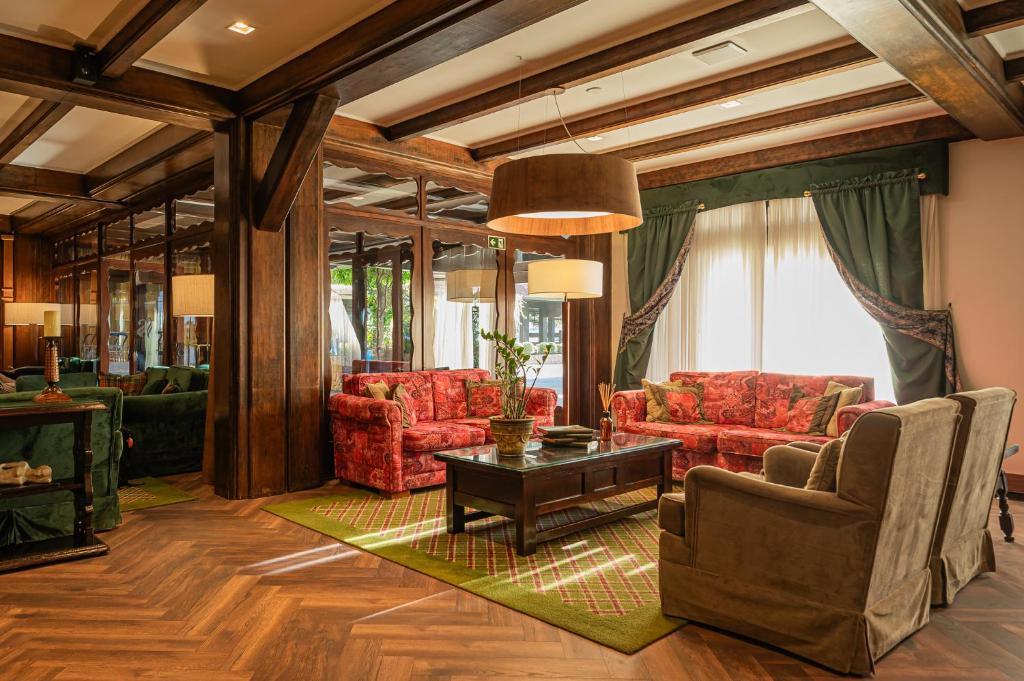 Serrazul Hotel em Gramado Serrazul Hotel em Gramado