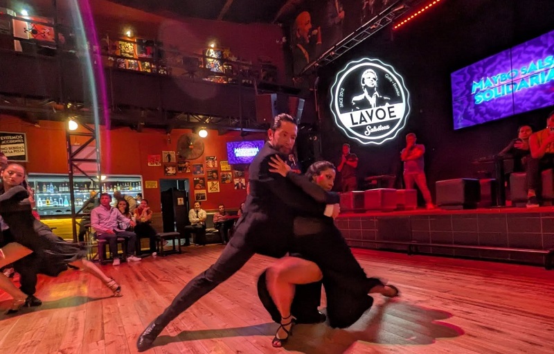 Lavoe Salsa Danceclub em Quito
