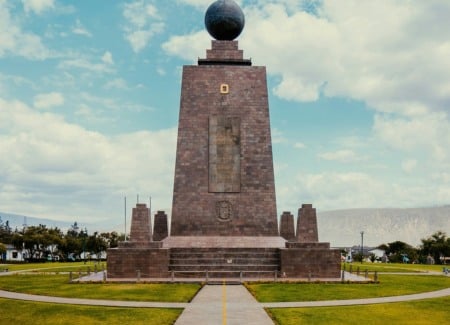 Quito e a linha do Equador: visita à Ciudad Mitad Del Mundo Quito e a linha do Equador: visita à Ciudad Mitad Del Mundo
