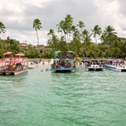 Praias para viajar em outubro: Brasil ou Caribe? Todas as dicas! Praias para viajar em outubro: Brasil ou Caribe? Todas as dicas!