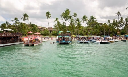 Praias para viajar em outubro: Brasil ou Caribe? Todas as dicas! Praias para viajar em outubro: Brasil ou Caribe? Todas as dicas!
